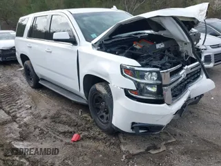 2020 Chevrolet Tahoe Commercial z VIN 1GNLCDEC8LR114821, wystawiony jako IAAI lot #41713212 z przebiegiem 45 824 mil mil oraz . Historia ofert i sprzedaży dostępna na DreamBid. Obrazek 1.