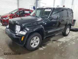 2012 Jeep Liberty Sport z VIN 1C4PJMAK0CW130624, wystawiony jako Copart lot #56058475 z przebiegiem 108 257 mil mil oraz Szkody całkowita. Historia ofert i sprzedaży dostępna na DreamBid. Obrazek 1.