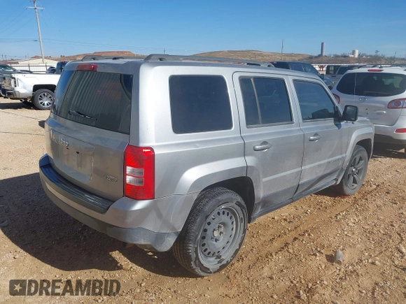 2014 Jeep Patriot High Altitude with VIN 1C4NJPFA4ED819007, listed as a IAAI auction lot 41381473 with 154,963 mi miles and . Bid and sale history available at carsss.com. Image 4.