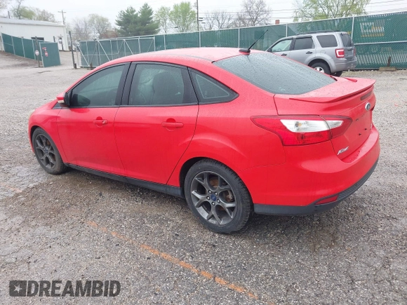 2013 Ford Focus SE with VIN 1FADP3F28DL285161, listed as a IAAI auction lot 41904636 with 178,795 mi miles. Bid and sale history available at carsss.com. Image 3.
