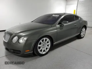 2005 Bentley Continental GT GT z VIN SCBCR63W05C028282, wystawiony jako Copart lot #57852775 z przebiegiem 54 446 mil mil oraz Tytuł czysty. Historia ofert i sprzedaży dostępna na DreamBid. Obrazek 1.