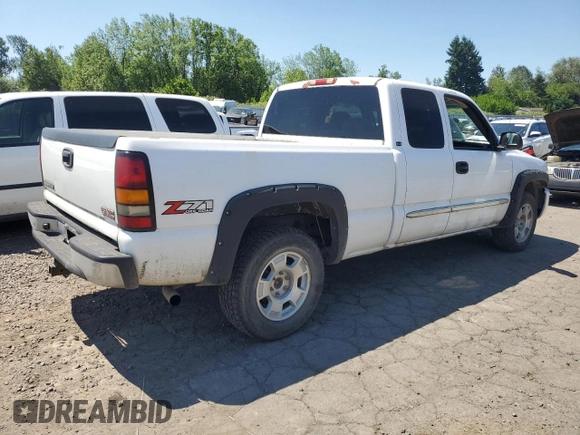 2006 GMC Sierra 1500 SLT z VIN 1GTEK19B36Z258351, wystawiony jako Copart lot #60077965 z przebiegiem 334 910 mil mil oraz Czysty tytuł • Clean title. Historia ofert i sprzedaży dostępna na DreamBid. Obrazek 3.