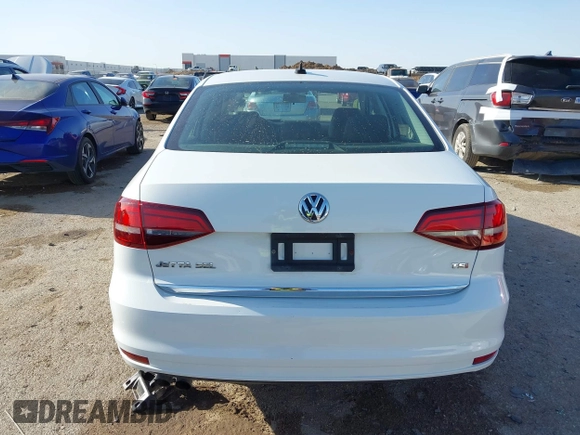 2017 Volkswagen Jetta SEL z VIN 3VWL17AJ0HM258163, wystawiony jako IAAI lot #41853477 z przebiegiem 48 243 mil mil oraz . Historia ofert i sprzedaży dostępna na DreamBid. Obrazek 16.
