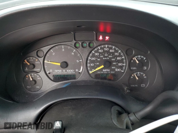 2000 Chevrolet Blazer LS z VIN 1GNCT18W1YK151830, wystawiony jako Copart lot #88799235 z przebiegiem 190 019 mil mil oraz Nie do naprawy • Non repairable. Historia ofert i sprzedaży dostępna na DreamBid. Obrazek 9.