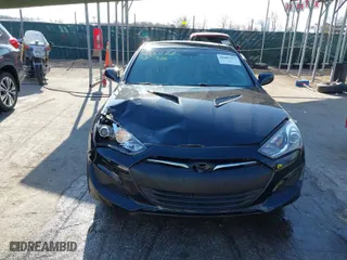 2013 Hyundai Genesis Coupe 2.0T R-Spec with VIN KMHHT6KD8DU107109, listed as a IAAI auction lot 41881177 with 83,774 mi miles. Bid and sale history available at carsss.com. Image 12.