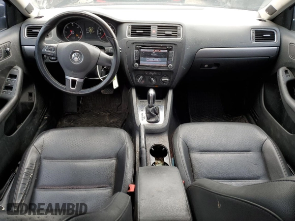 2013 Volkswagen Jetta TDI w/Premium with VIN 3VWLL7AJ7DM243504, listed as a Copart auction lot 47848045 with 101,811 mi miles and Salvage title. Bid and sale history available at DreamBid. Image 8.