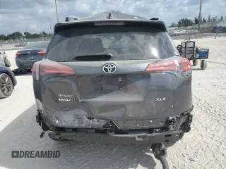 2018 Toyota RAV4 XLE with VIN 2T3WFREV0JW409386, listed as a Copart auction lot 53428615 with 91,999 mi miles and Salvage Title. Bid and sale history available at carsss.com. Image 6.