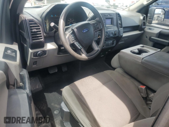 2017 Ford F-150 XL z VIN 1FTMF1CP5HKE20321, wystawiony jako Copart lot #57850035 z przebiegiem 179 640 mil mil oraz Szkoda całkowita • Salvage title. Historia ofert i sprzedaży dostępna na DreamBid. Obrazek 8.