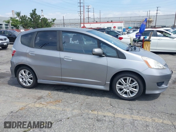 2009 Honda Fit Sport с VIN JHMGE88409S047860, выставлен на аукционе IAAI как лот 42232769 с пробегом 170 014 миль миль и . История ставок и продаж доступна на DreamBid. Изображение 13.