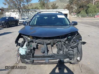 2017 Toyota RAV4 XLE with VIN JTMWFREVXHD097486, listed as a IAAI auction lot 41850305 with 40,270 mi miles. Bid and sale history available at carsss.com. Image 12.
