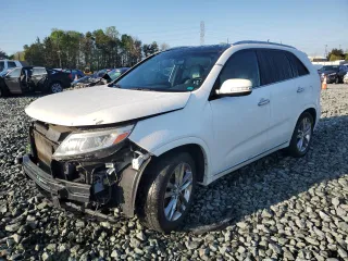 2015 Kia Sorento SX Limited with VIN 5XYKW4A76FG638914, listed as a Copart auction lot 52347335 with 107,387 mi miles and Salvage Title. Bid and sale history available at carsss.com. Image 1.