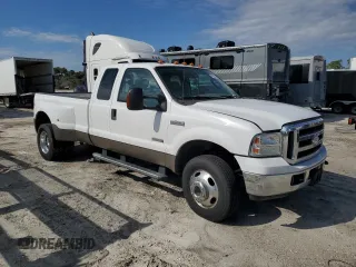 2005 Ford F-350 XL с VIN 1FTWX33P65EA82889, выставлен на аукционе Copart как лот 87628925 с пробегом 202 718 миль миль и Списание • Salvage title. История ставок и продаж доступна на DreamBid. Изображение 4.