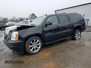 2008 GMC Yukon XL SLT w/4SB with VIN 1GKFC16058R205226, listed as a Copart auction lot 43421655 with 152,056 mi miles and Salvage Title. Bid and sale history available at carsss.com. Image 1.