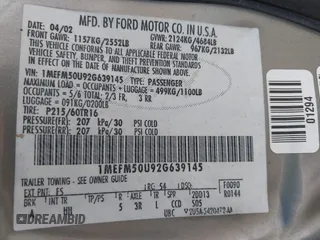 2002 Mercury Sable GS z VIN 1MEFM50U92G639145, wystawiony jako IAAI lot #42373493 z przebiegiem 193 318 mil mil oraz . Historia ofert i sprzedaży dostępna na DreamBid. Obrazek 9.