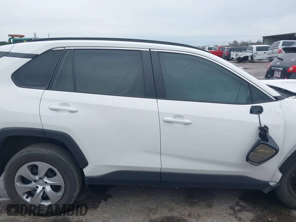 2021 Toyota RAV4 LE with VIN 2T3H1RFV8MC154028, listed as a IAAI auction lot 38763856 with 1 mi miles. Bid and sale history available at carsss.com. Image 12.
