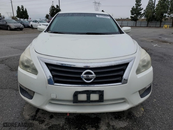 2013 Nissan Altima 2.5 S with VIN 1N4AL3AP9DC228131, listed as a Copart auction lot 49154935 with 187,875 mi miles and Salvage Title. Bid and sale history available at carsss.com. Image 5.