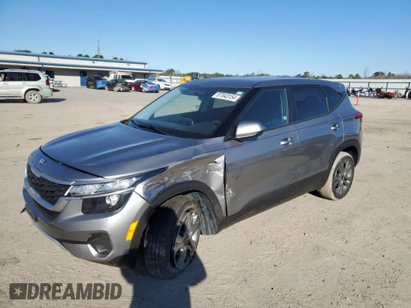 2021 Kia Seltos LX with VIN KNDEPCAA5M7178185, listed as a Copart auction lot 87043154 with 34,279 mi miles and Salvage Title. Bid and sale history available at DreamBid. Image 1.