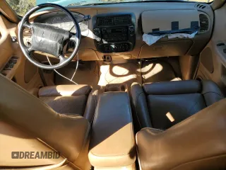 1996 Ford Explorer XL z VIN 1FMDU34X4TZA70403, wystawiony jako Copart lot #76780834 z przebiegiem 131 020 mil mil oraz Tytuł czysty. Historia ofert i sprzedaży dostępna na DreamBid. Obrazek 8.