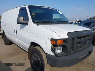 2011 Ford Econoline Cargo Commercial z VIN 1FTNE1EW5BDA33646, wystawiony jako IAAI lot #41445228 z przebiegiem 120 594 mil mil oraz . Historia ofert i sprzedaży dostępna na DreamBid. Obrazek 1.
