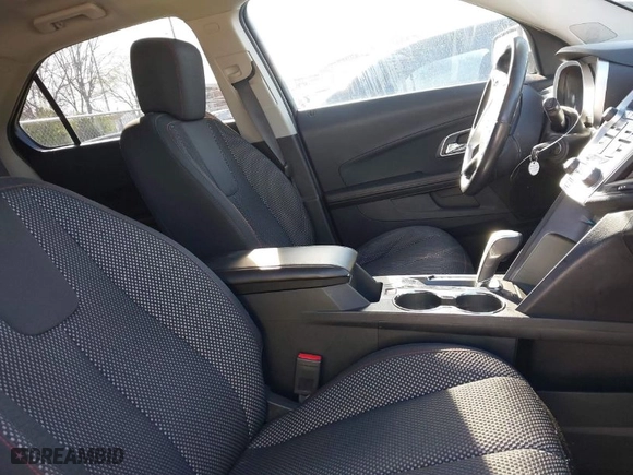 2015 Chevrolet Equinox LT with VIN 2GNALBEK9F6221007, listed as a IAAI auction lot 41844259 with 106,781 mi miles. Bid and sale history available at carsss.com. Image 5.