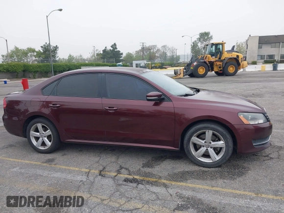 2013 Volkswagen Passat Wolfsburg Edition with VIN 1VWAP7A38DC136413, listed as a IAAI auction lot 42022470 with 265,221 mi miles. Bid and sale history available at carsss.com. Image 13.