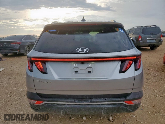 2022 Hyundai Tucson SEL z VIN 5NMJB3AE3NH141503, wystawiony jako Copart lot #58114835 z przebiegiem 42 941 mil mil oraz Szkoda całkowita • Salvage title. Historia ofert i sprzedaży dostępna na DreamBid. Obrazek 6.