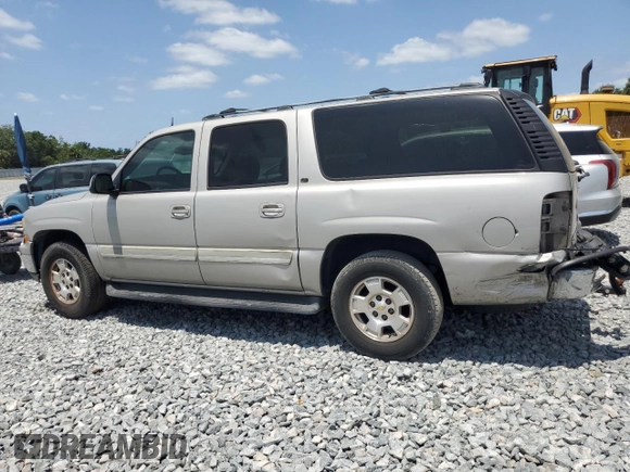 2005 Chevrolet Suburban LT z VIN 3GNEC16Z15G280353, wystawiony jako Copart lot #53974785 z przebiegiem 389 849 mil mil oraz Nie do naprawy. Historia ofert i sprzedaży dostępna na DreamBid. Obrazek 2.