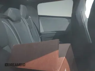 2024 Tesla Cybertruck z VIN 7G2CEHED4RA024805, wystawiony jako IAAI lot #42034257 z przebiegiem Nie podano mil oraz . Historia ofert i sprzedaży dostępna na DreamBid. Obrazek 7.