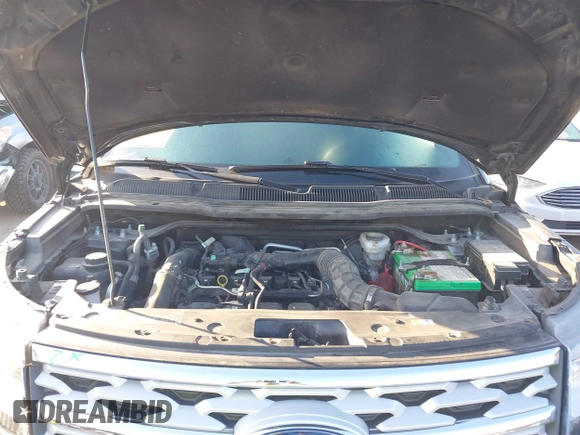 2019 Ford Explorer XLT with VIN 1FM5K8DH8KGA09176, listed as a IAAI auction lot 41965007 with 138,208 mi miles and . Bid and sale history available at DreamBid. Image 10.