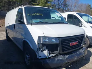 2023 GMC Savana Cargo with VIN 1GTW7BFP5P1106325, listed as a IAAI auction lot 41789802 with 80,382 mi miles. Bid and sale history available at carsss.com. Image 1.