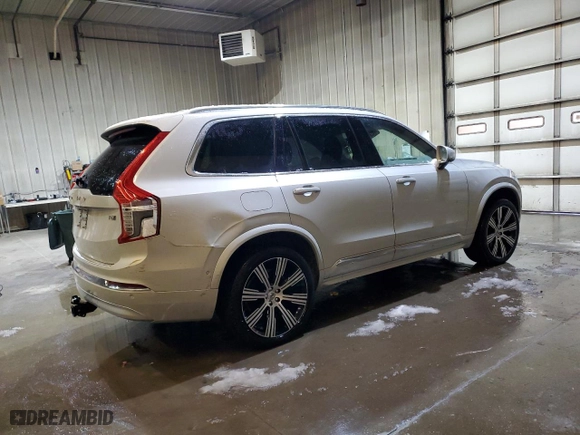 2022 Volvo XC90 Inscription with VIN YV4A22PL6N1868478, listed as a Copart auction lot 46593195 with NaN miles and Salvage Title. Bid and sale history available at carsss.com. Image 3.