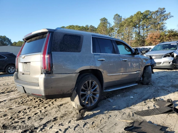 2018 Cadillac Escalade Luxury with VIN 1GYS4BKJ8JR216653, listed as a Copart auction lot 82882714 with 88,875 mi miles and Salvage Title. Bid and sale history available at carsss.com. Image 3.