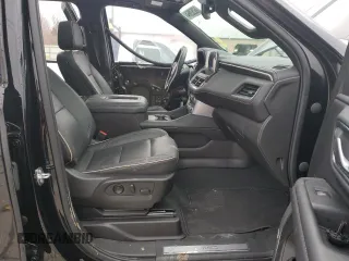 2023 GMC Yukon SLT with VIN 1GKS2BKD1PR210325, listed as a Copart auction lot 86252864 with 20,916 mi miles and Salvage Title. Bid and sale history available at carsss.com. Image 7.