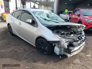 2016 Toyota Prius Four with VIN JTDKARFU0G3022528, listed as a IAAI auction lot 41296136 with 107,470 mi miles. Bid and sale history available at carsss.com. Image 1.