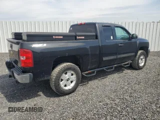 2012 Chevrolet Silverado 1500 LT with VIN 1GCRKSE77CZ241556, listed as a Copart auction lot 52639665 with 281,201 mi miles and Clean Title. Bid and sale history available at DreamBid. Image 3.
