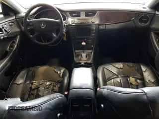 2007 Mercedes-Benz CLS-Class 5.5L with VIN WDDDJ72X77A091912, listed as a Copart auction lot 72378144 with 0 mi miles and Salvage Title. Bid and sale history available at carsss.com. Image 8.