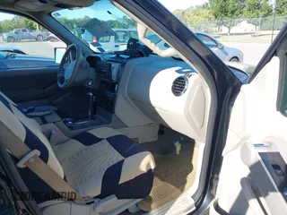 2007 Ford Explorer XLT with VIN 1FMEU73E47UB36026, listed as a IAAI auction lot 42795290 with 127,237 mi miles and . Bid and sale history available at DreamBid. Image 5.