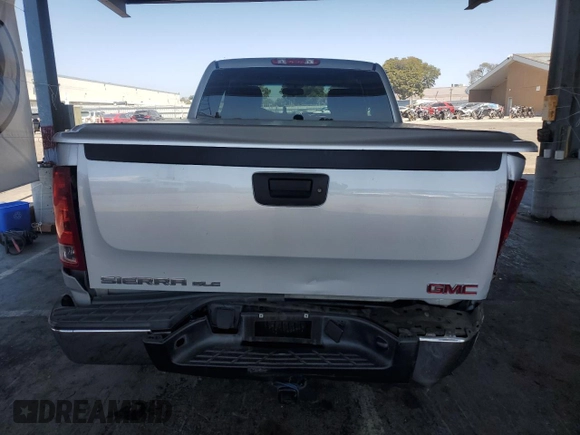 2013 GMC Sierra 1500 SLE z VIN 1GTR1VE01DZ263612, wystawiony jako Copart lot #58094935 z przebiegiem 342 269 mil mil oraz Szkoda całkowita • Salvage title. Historia ofert i sprzedaży dostępna na DreamBid. Obrazek 6.