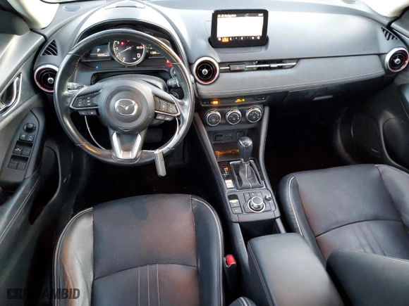 2019 Mazda CX-3 Grand Touring with VIN JM1DKFD75K0428042, listed as a Copart auction lot 83204684 with 55,220 mi miles and Salvage Title. Bid and sale history available at carsss.com. Image 8.