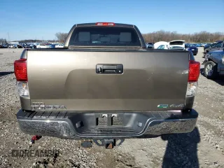 2010 Toyota Tundra z VIN 5TFUW5F19AX103780, wystawiony jako Copart lot #47757515 z przebiegiem 142 221 mil mil oraz Szkoda całkowita • Salvage title. Historia ofert i sprzedaży dostępna na DreamBid. Obrazek 6.