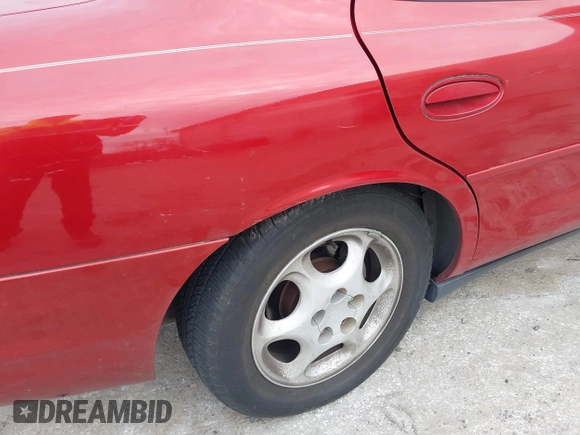 1998 Oldsmobile Intrigue GL z VIN 1G3WS52K5WF349905, wystawiony jako IAAI lot #41724041 z przebiegiem Nie podano mil oraz . Historia ofert i sprzedaży dostępna na DreamBid. Obrazek 18.