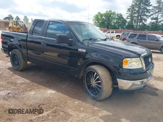 2005 Ford F-150 XLT with VIN 1FTRX12535KC63757, listed as a IAAI auction lot 42044503 with 247,891 mi miles. Bid and sale history available at carsss.com. Image 1.