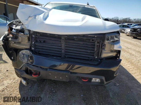 2021 Chevrolet Silverado 1500 LT Trail Boss with VIN 1GCPYFED0MZ339137, listed as a Copart auction lot 48218085 with 90,611 mi miles and Salvage Title. Bid and sale history available at DreamBid. Image 5.