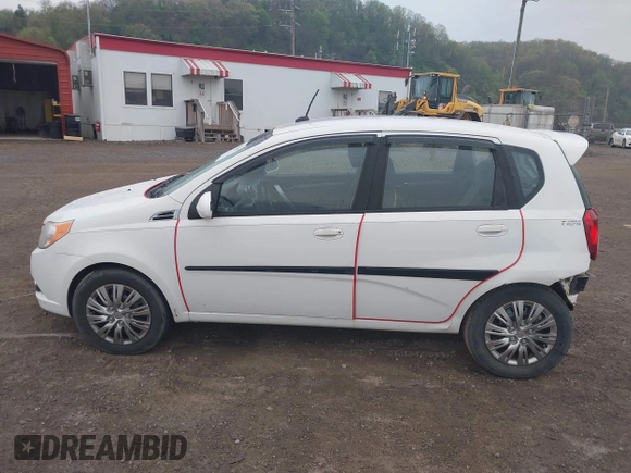 2010 Chevrolet Aveo 2LT z VIN KL1TG6DE6AB117404, wystawiony jako IAAI lot #42112930 z przebiegiem 105 519 mil mil oraz . Historia ofert i sprzedaży dostępna na DreamBid. Obrazek 15.
