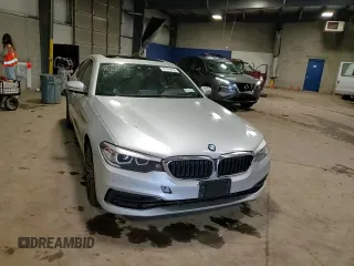 2019 BMW 5 Series 530i xDrive with VIN WBAJA7C50KWC77829, listed as a Copart auction lot 57496155 with Not provided miles and Salvage title. Bid and sale history available at DreamBid. Image 13.