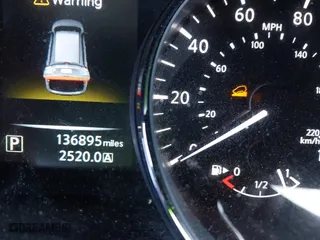 2015 Nissan Rogue SV with VIN KNMAT2MVXFP519053, listed as a IAAI auction lot 41839774 with 136,895 mi miles. Bid and sale history available at carsss.com. Image 15.