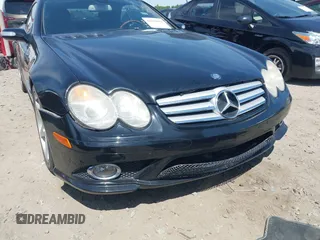 2007 Mercedes-Benz SL 550 с VIN WDBSK71F07F121213, выставлен на аукционе IAAI как лот 42210962 с пробегом 96 088 миль миль и . История ставок и продаж доступна на DreamBid. Изображение 18.