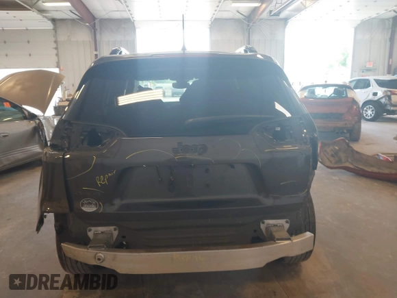 2022 Jeep Cherokee Limited z VIN 1C4PJMDX6ND531424, wystawiony jako IAAI lot #42334739 z przebiegiem 22 473 mil mil oraz . Historia ofert i sprzedaży dostępna na DreamBid. Obrazek 17.