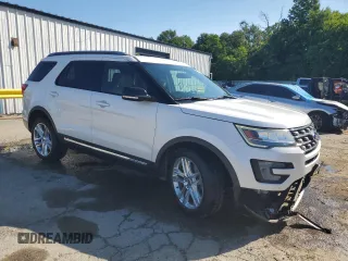 2017 Ford Explorer XLT с VIN 1FM5K7D86HGB37791, выставлен на аукционе Copart как лот 62280645 с пробегом 194 092 миль миль и Списание • Salvage title. История ставок и продаж доступна на DreamBid. Изображение 4.
