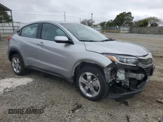 2021 Honda HR-V LX with VIN 3CZRU5H34MM721569, listed as a Copart auction lot 50612705 with 22,146 mi miles and Salvage Title. Bid and sale history available at carsss.com. Image 4.